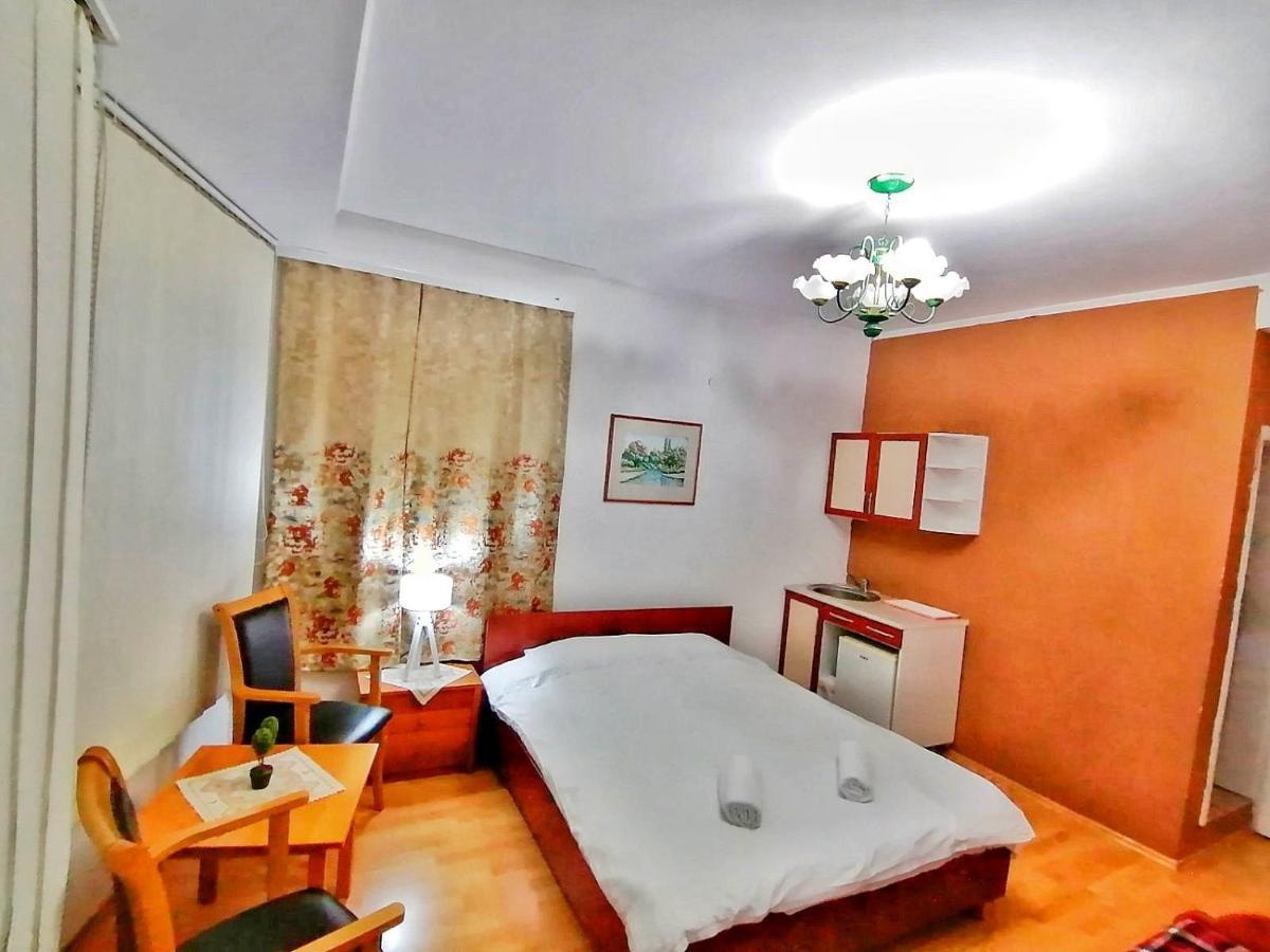 ***Vila Tose D. Kruševo المظهر الخارجي الصورة